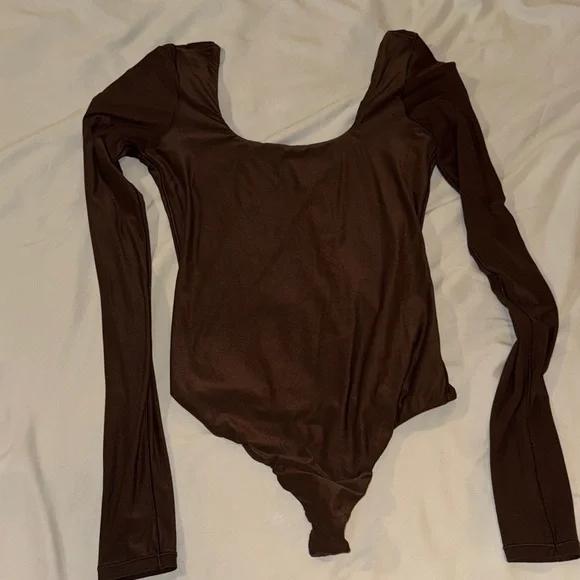 Aerie Smoothez Chocolate Long Sleeve Bodysuit - Picture 1 of 3